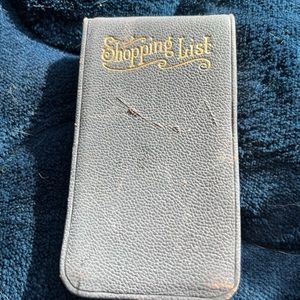 Cute little vintage notebook shopping list pad